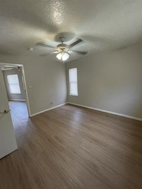 296 Friendship Ln. - 21, Fredericksburg, TX 78624