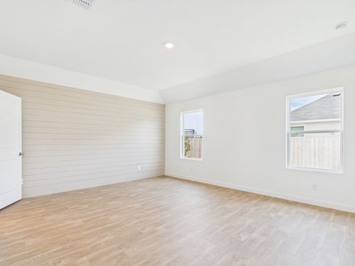 724 Grace Lane, Fredericksburg, TX 78624