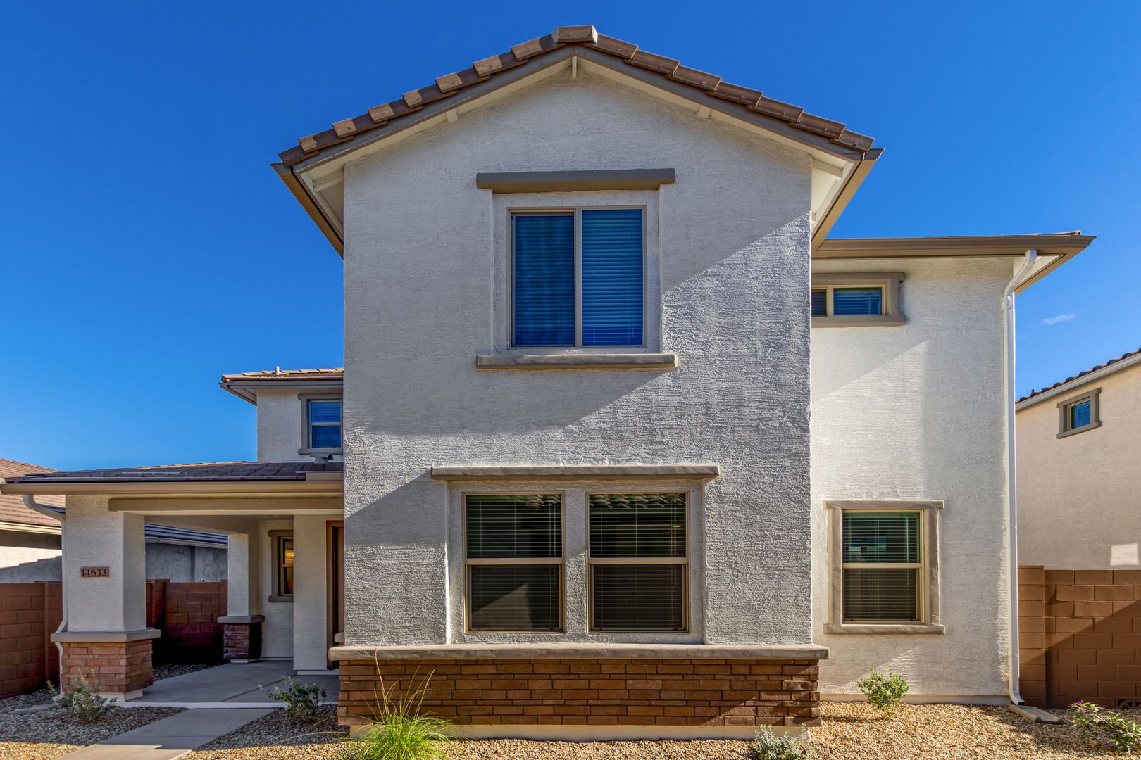 Surprise House: 14633 W Sand Hills Rd