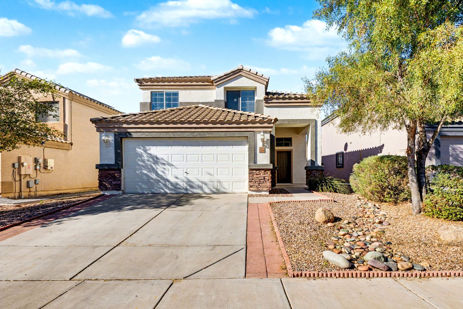 Buckeye House: 23264 W Cocopah St