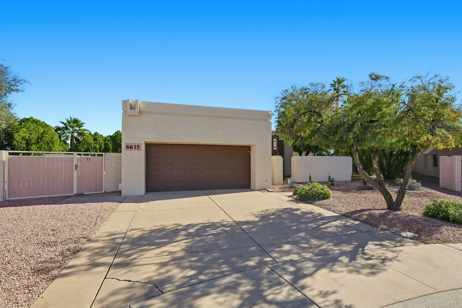 Scottsdale House: 6615 E Phelps Rd