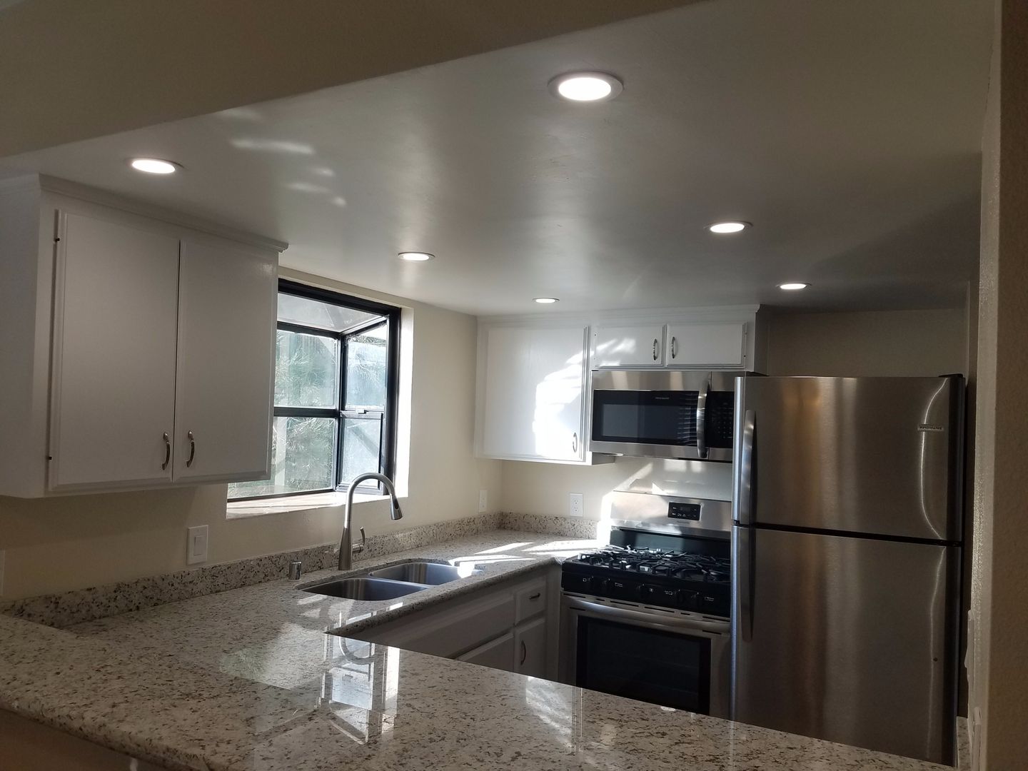 SAN DIEGO Apartment: 3711 ARNOLD AVENUE