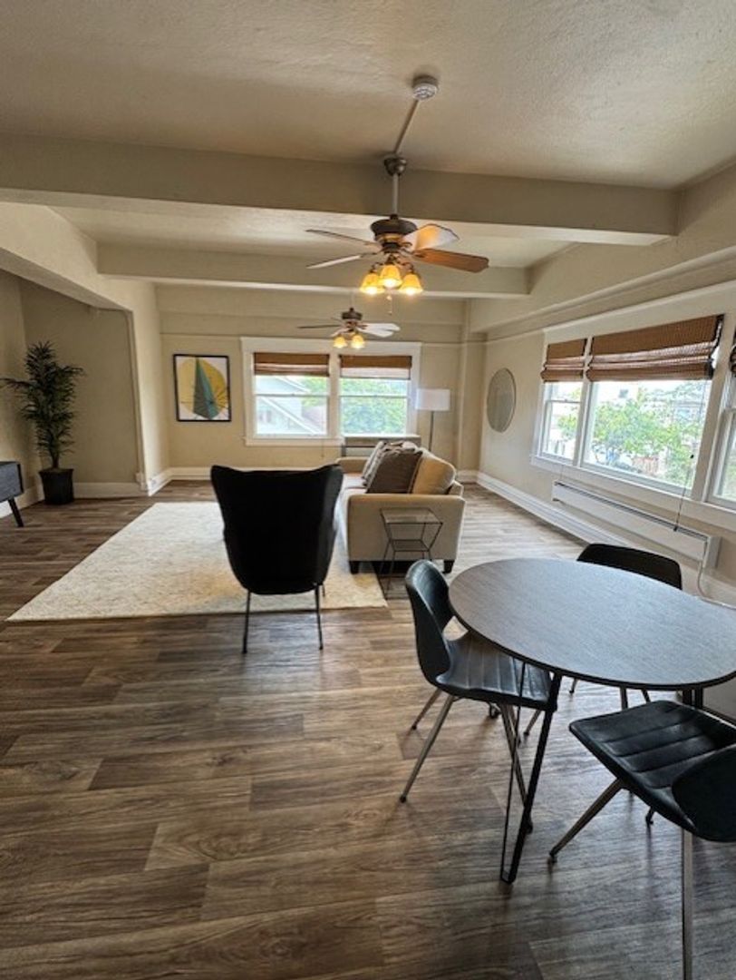 SAN DIEGO Apartment: 2331 E STREET