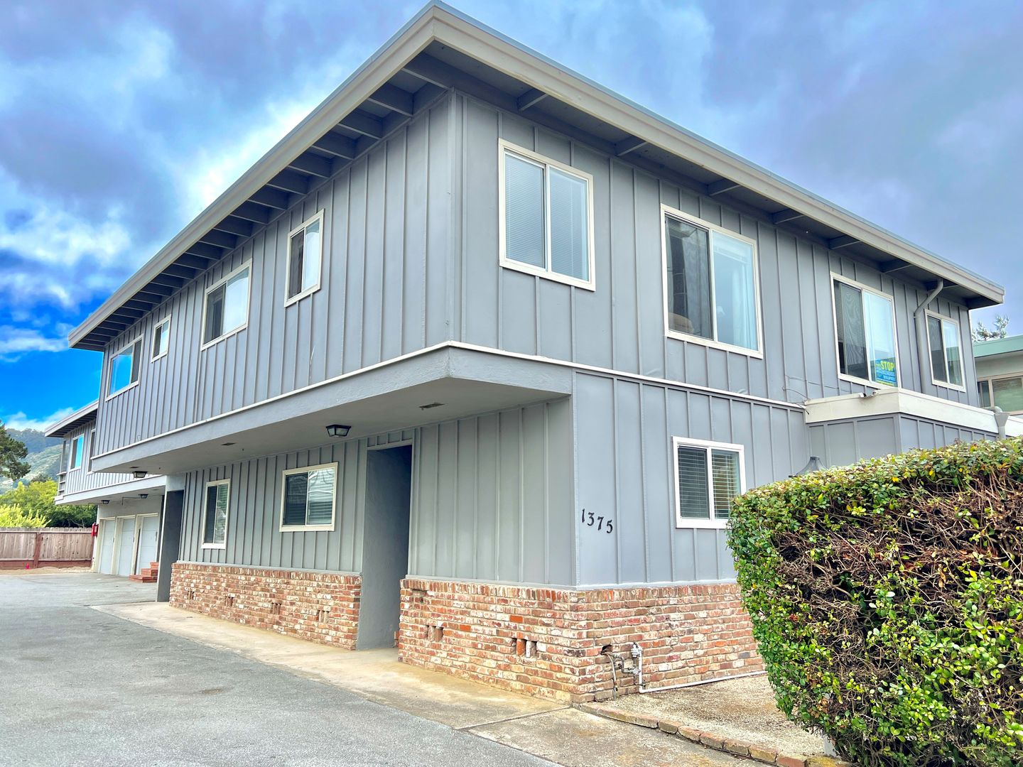 Pacifica Apartment: 1375 Adobe Dr