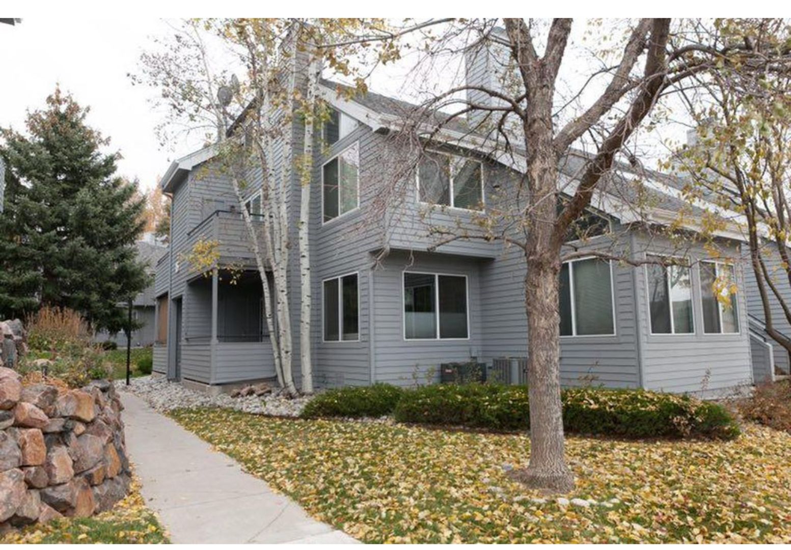 Denver House: 8500 E Jefferson Ave #15A