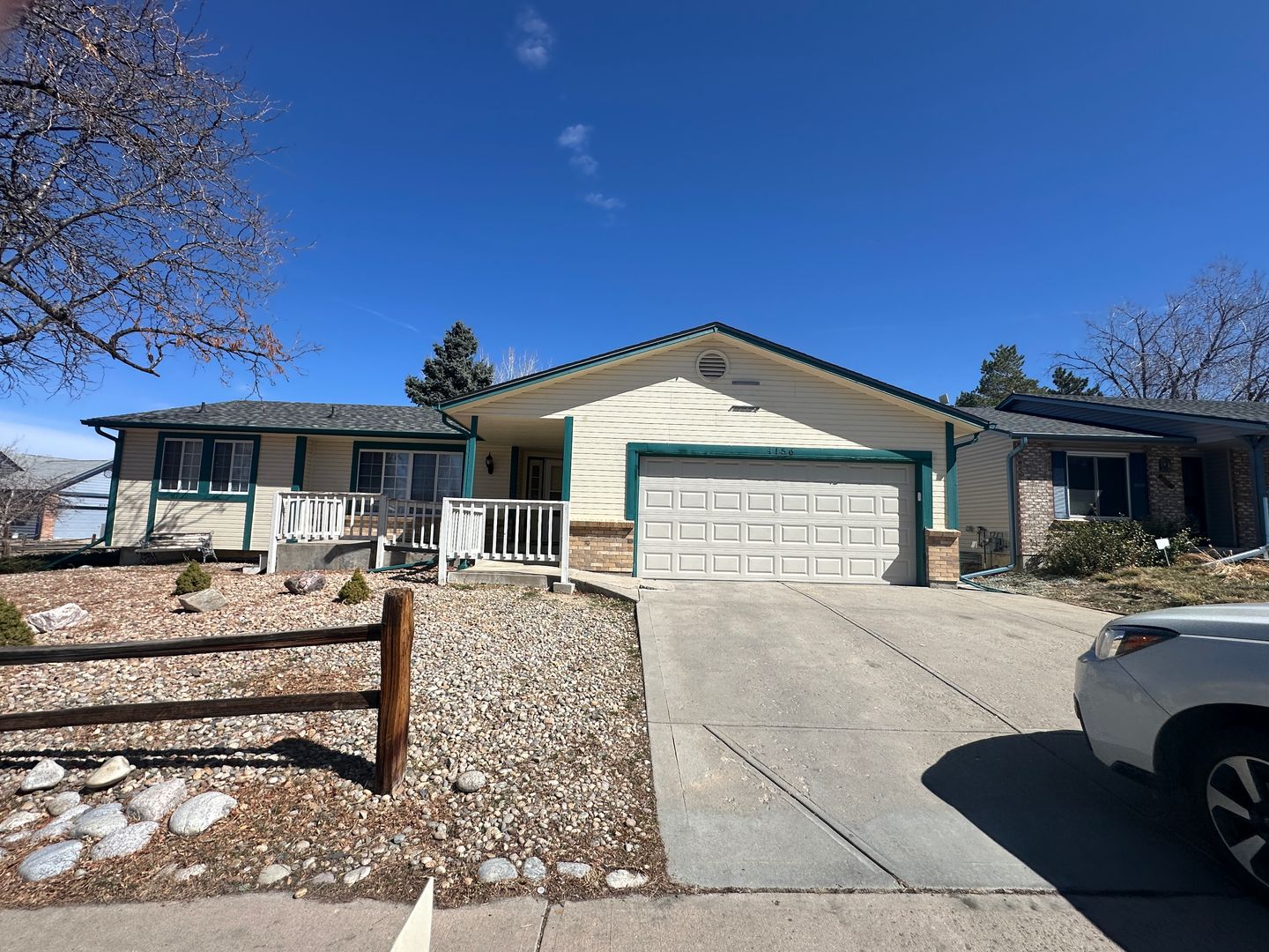 Aurora House: 4156 S Argonne St