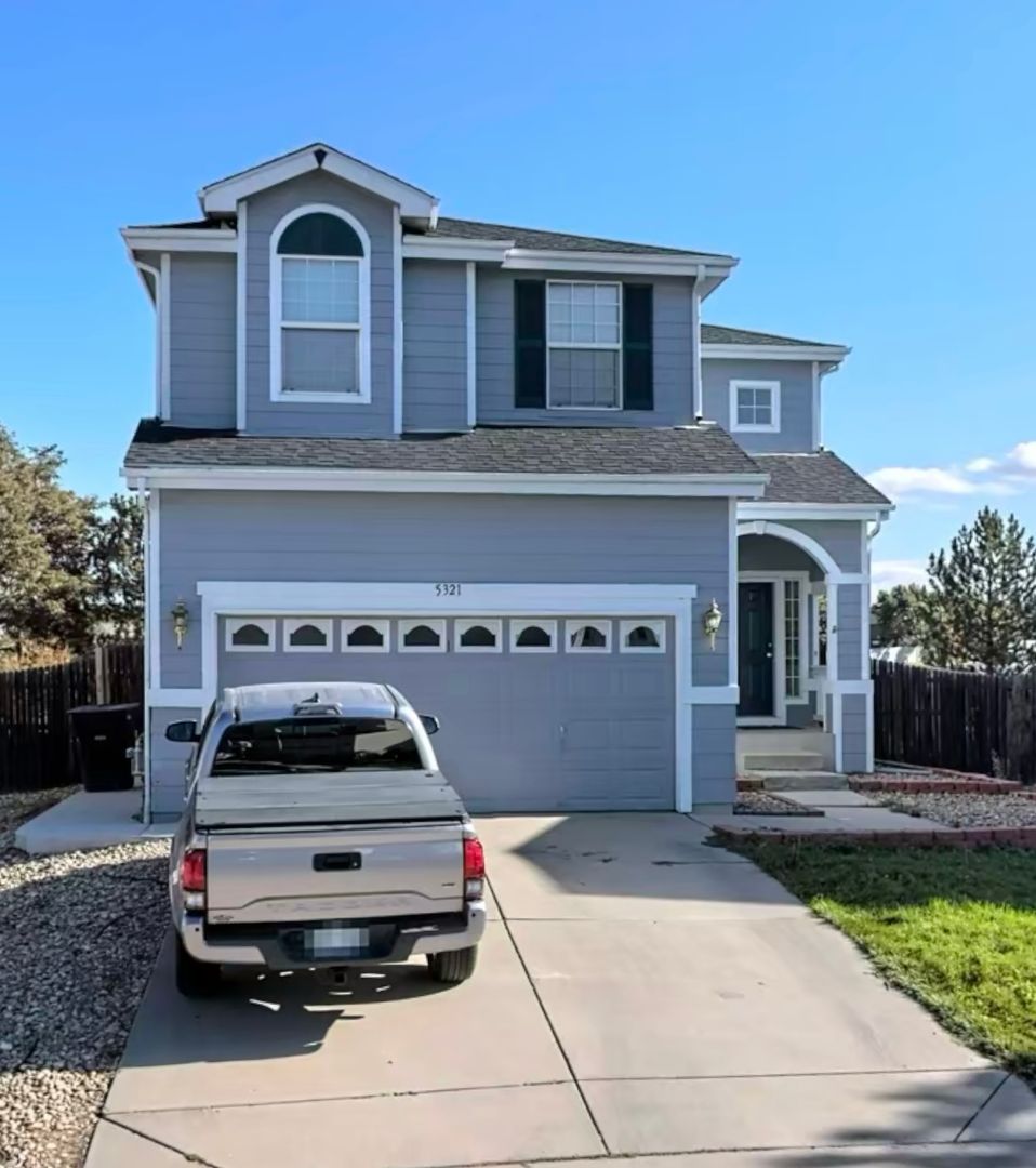 Thornton House: 5321 E 119th Ct