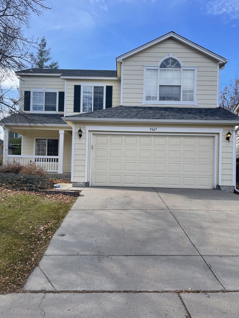 Highlands Ranch House: 9667 Rockhampton Way