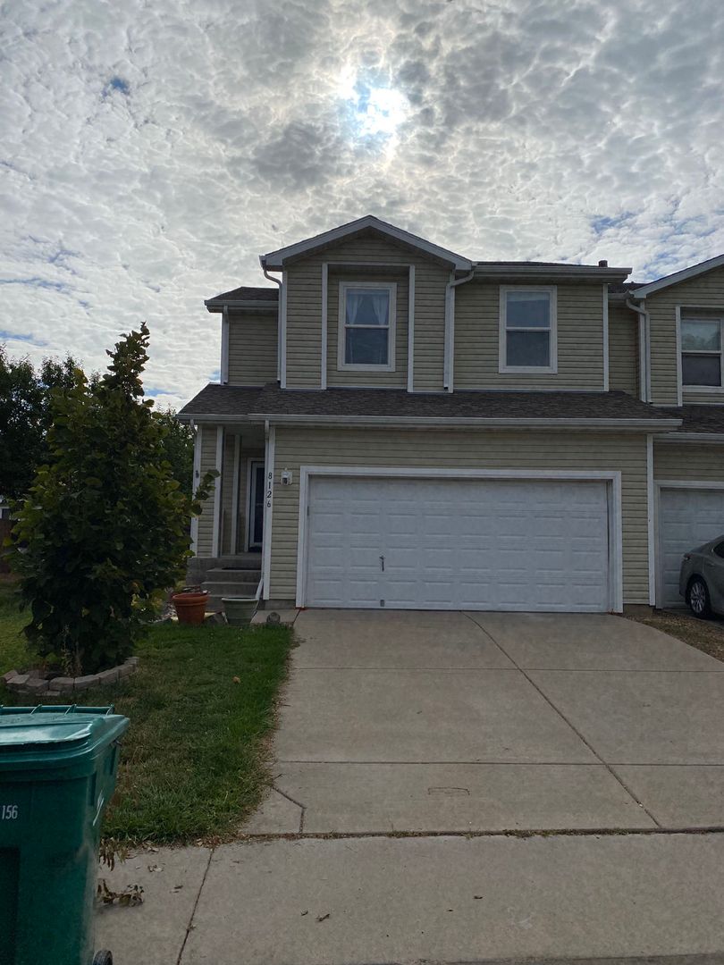 Englewood House: 8126 S Memphis Way