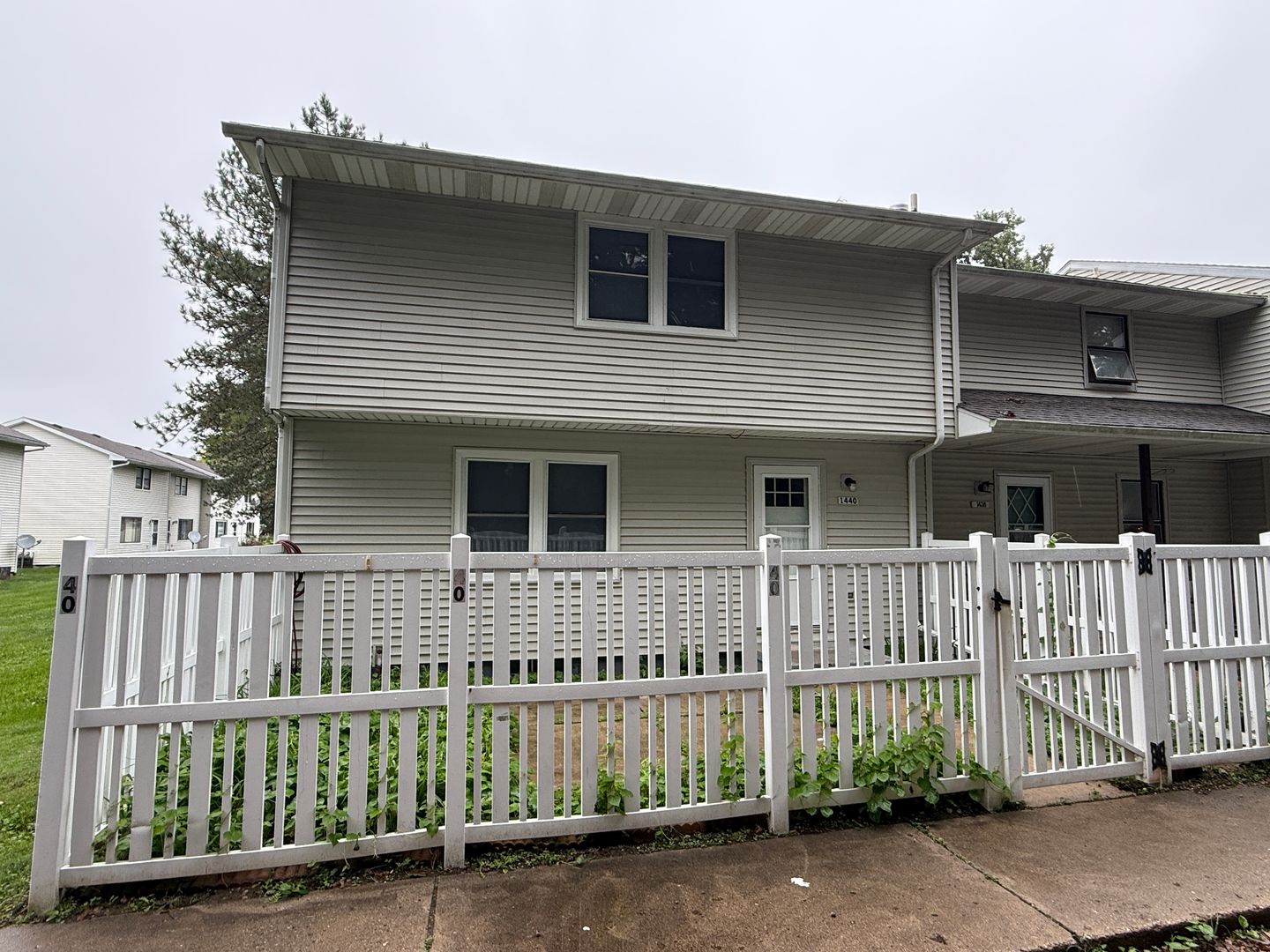 Jackson Apartment: 1430-1446 Longfellow Ave