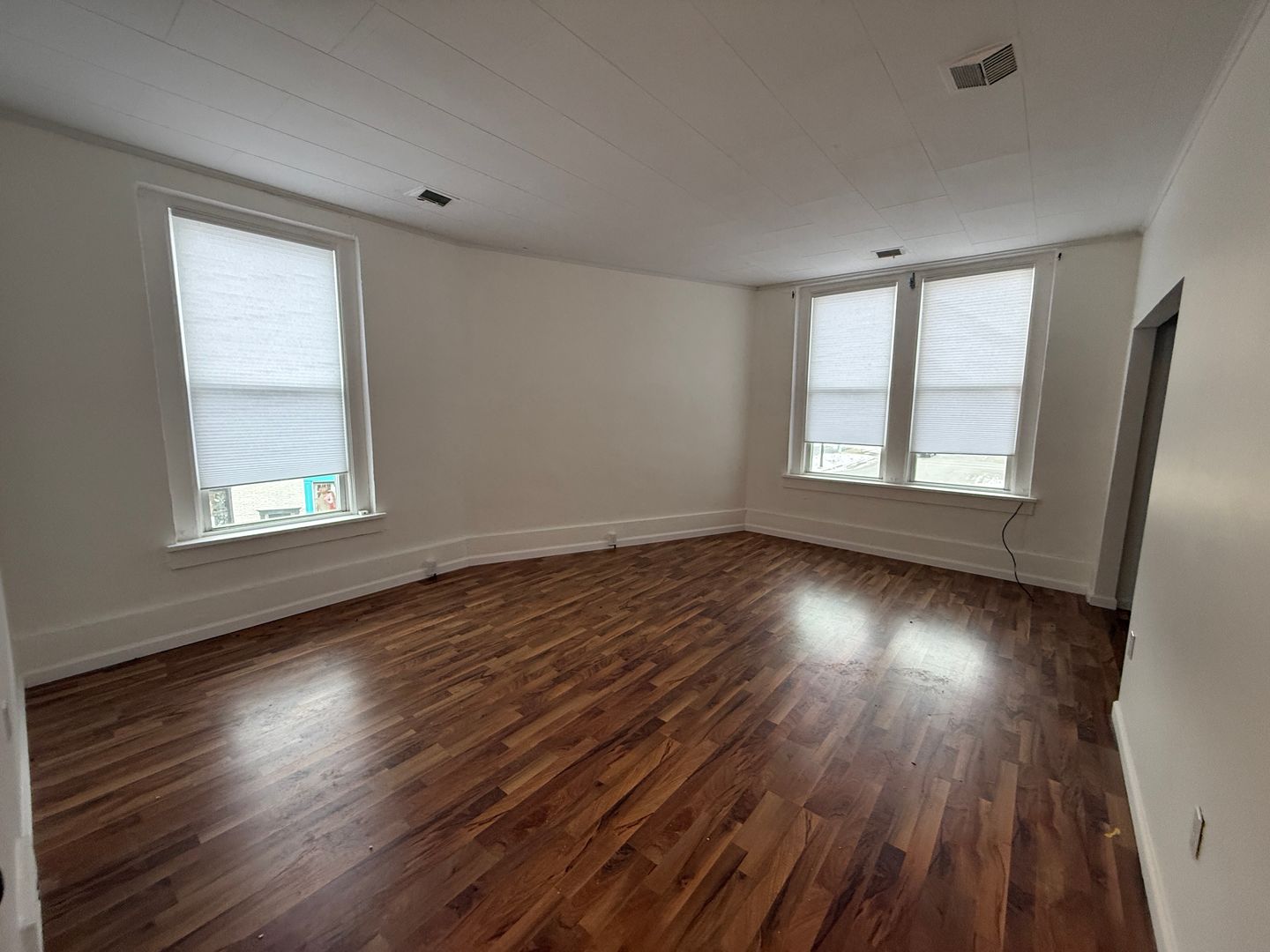 Brooklyn Apartment: 101, 103, 105 N Main St