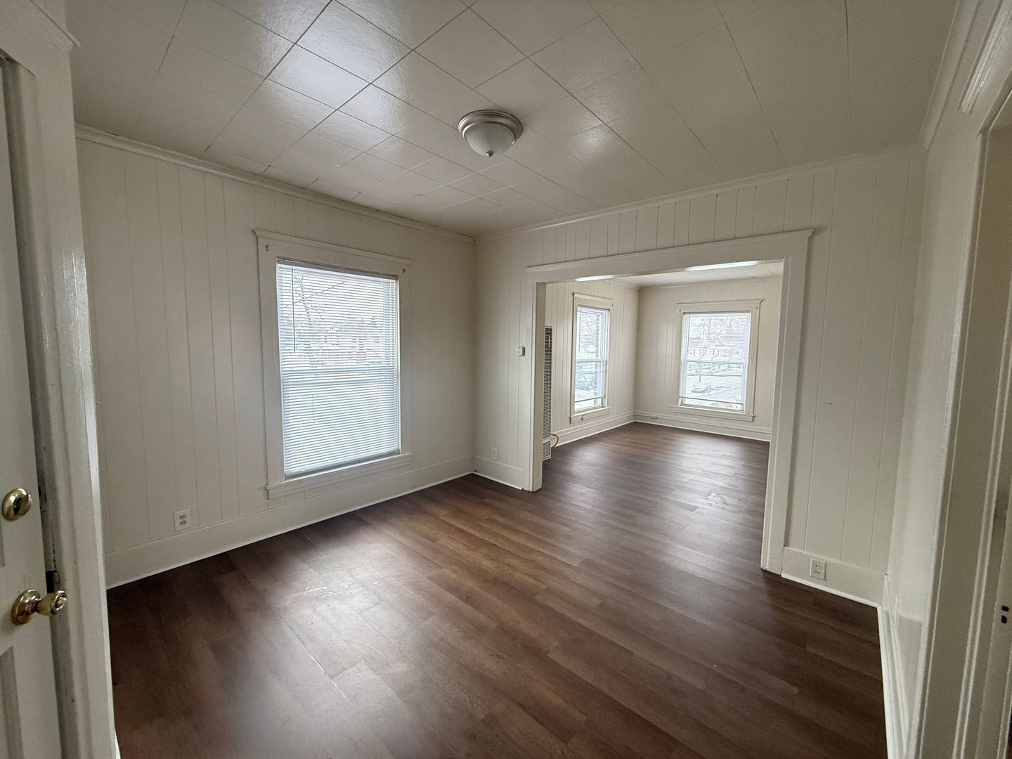 Jackson Apartment: 1101-1105 E Ganson St w/525 & 527 N East Ave