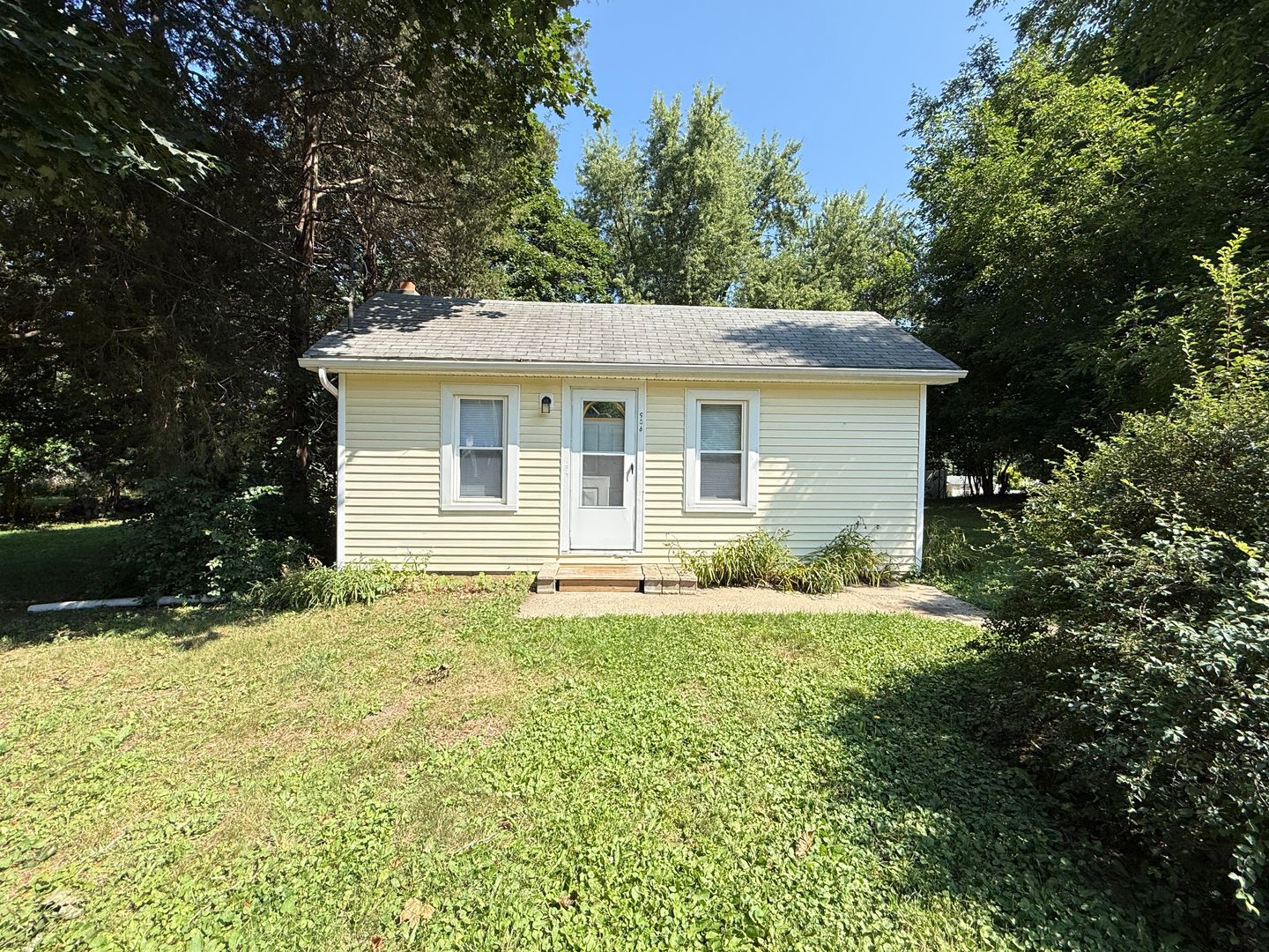 Jackson House: 906 Helena Ave (VCL)