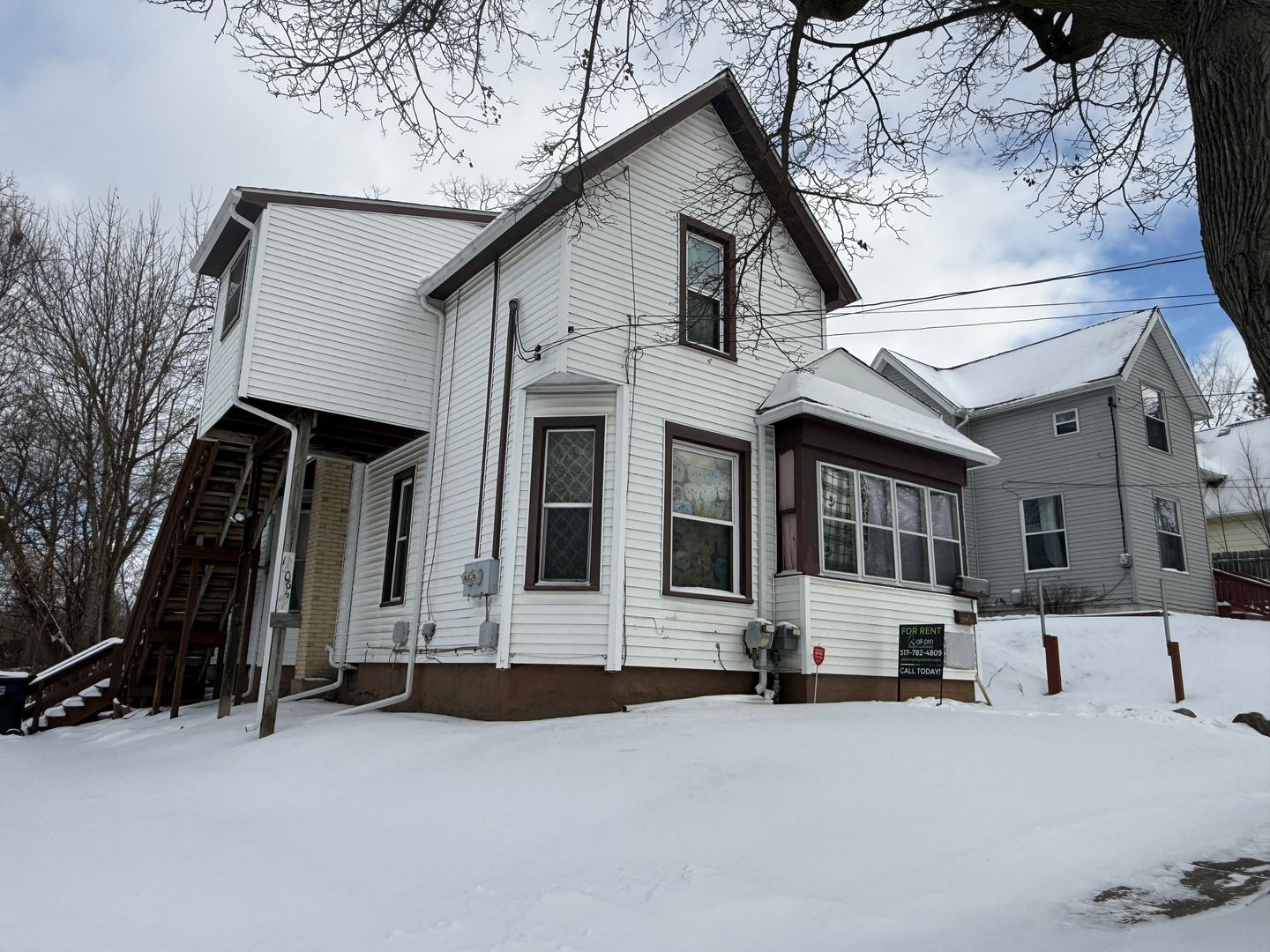 Jackson Apartment: 1206 Pringle Ave