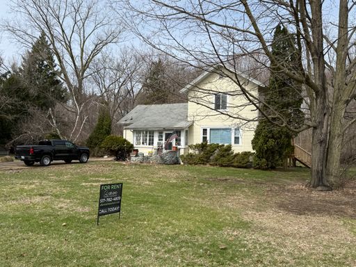 1106 Napoleon Rd, Apt #C, Jackson, MI 49201