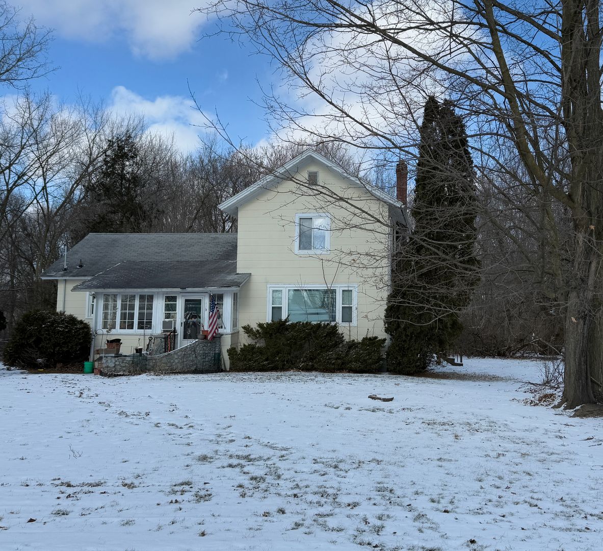 Jackson Apartment: 1106 Napoleon Rd