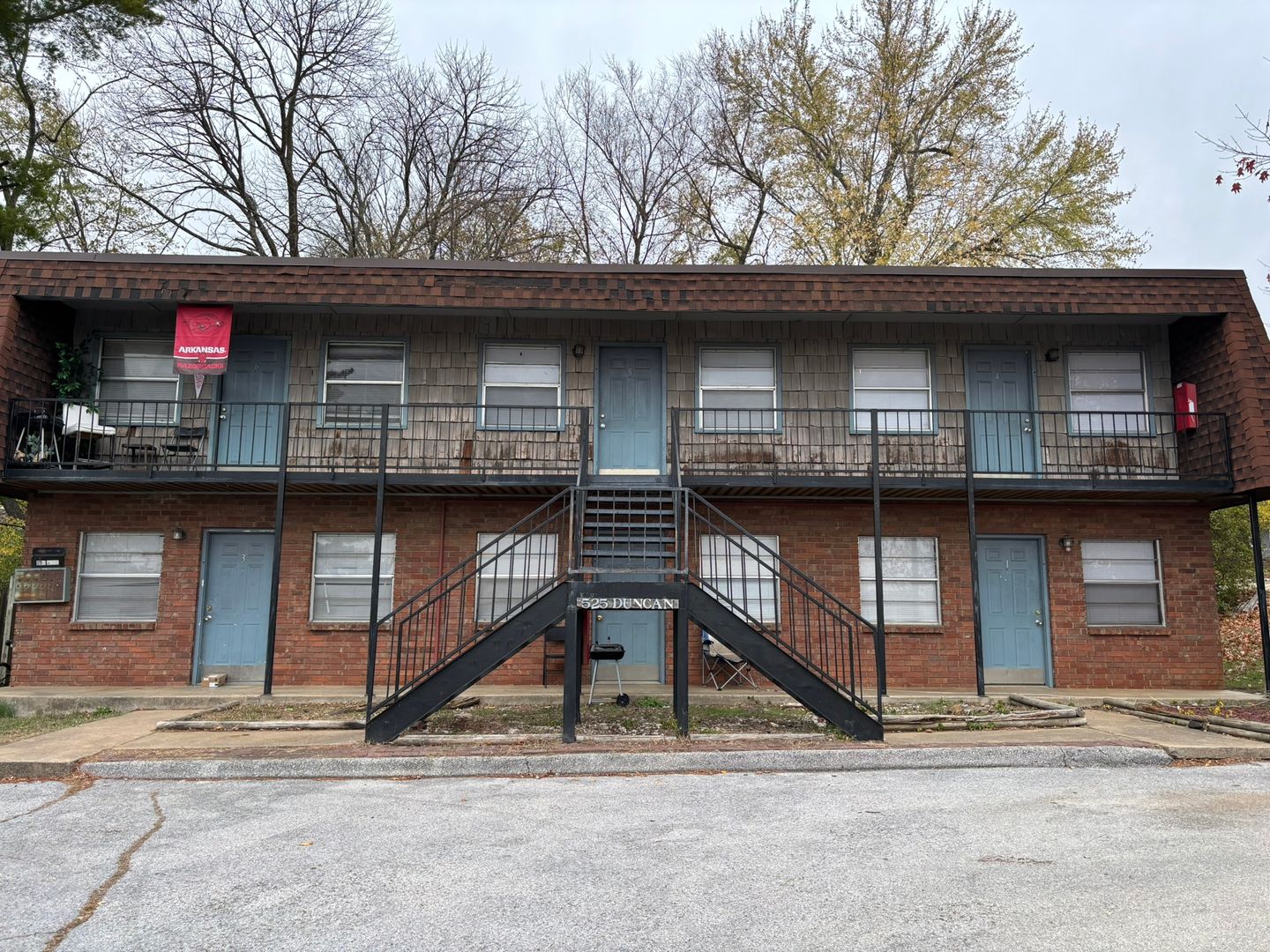 Fayetteville Apartment: 525 S Duncan Ave 1-6
