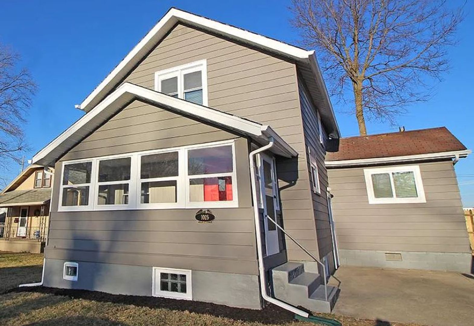 Dayton House: 1025 Morse Ave