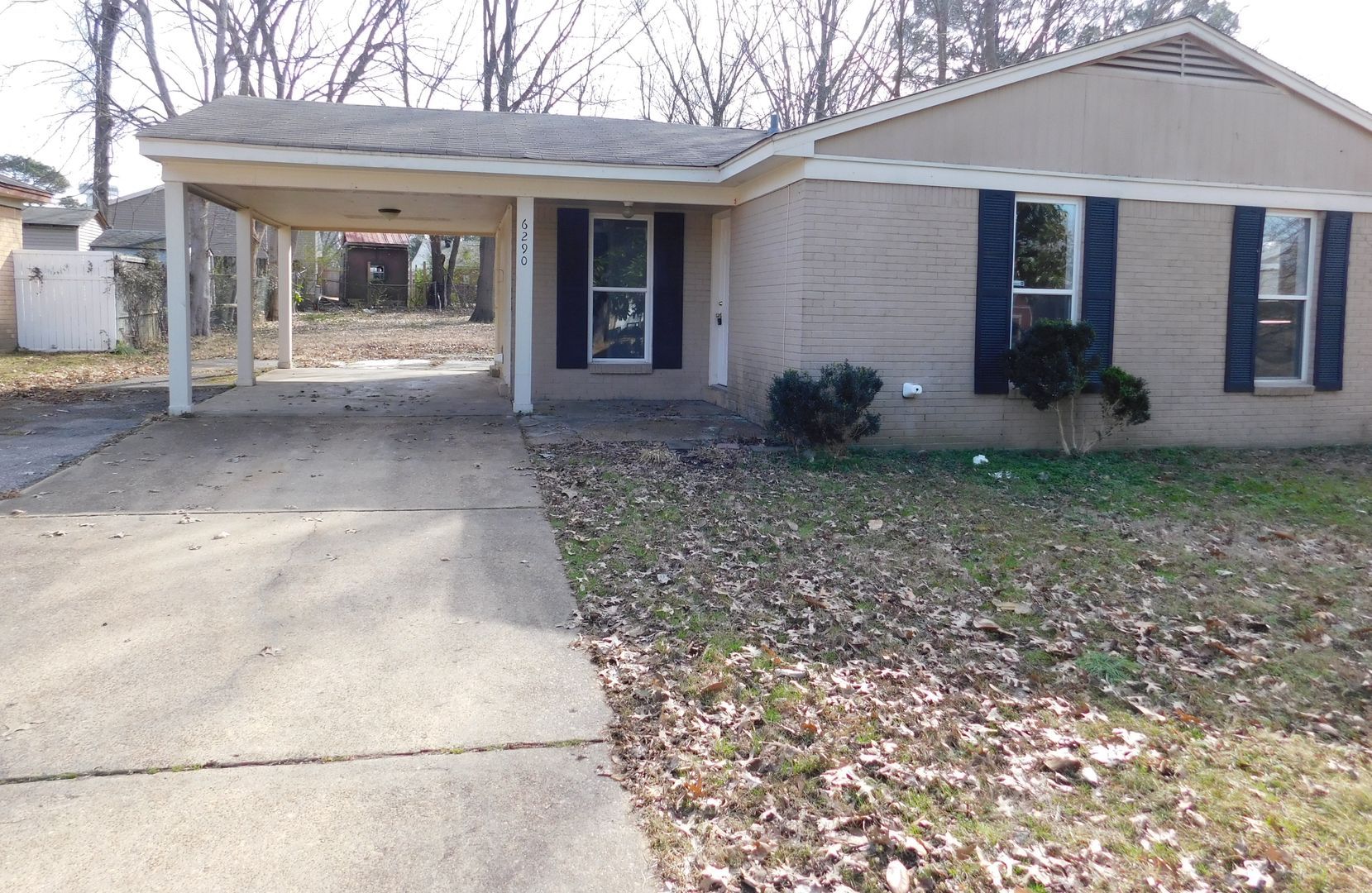 Horn Lake House: 6290 Southbridge