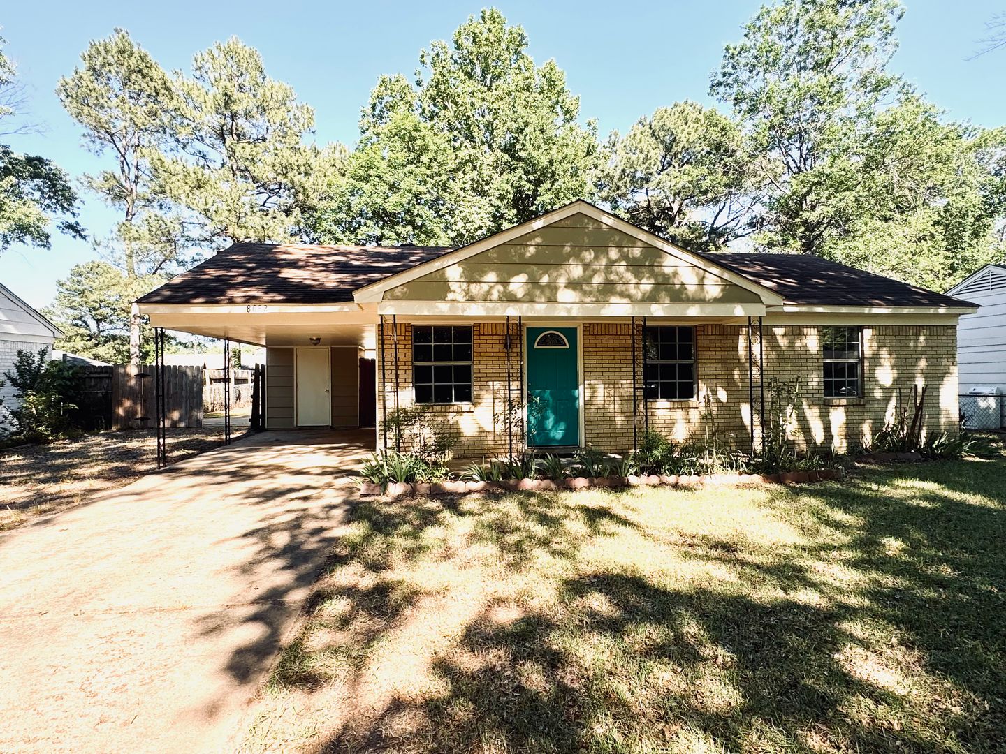 Southaven House: 8082 Whitebrook Dr