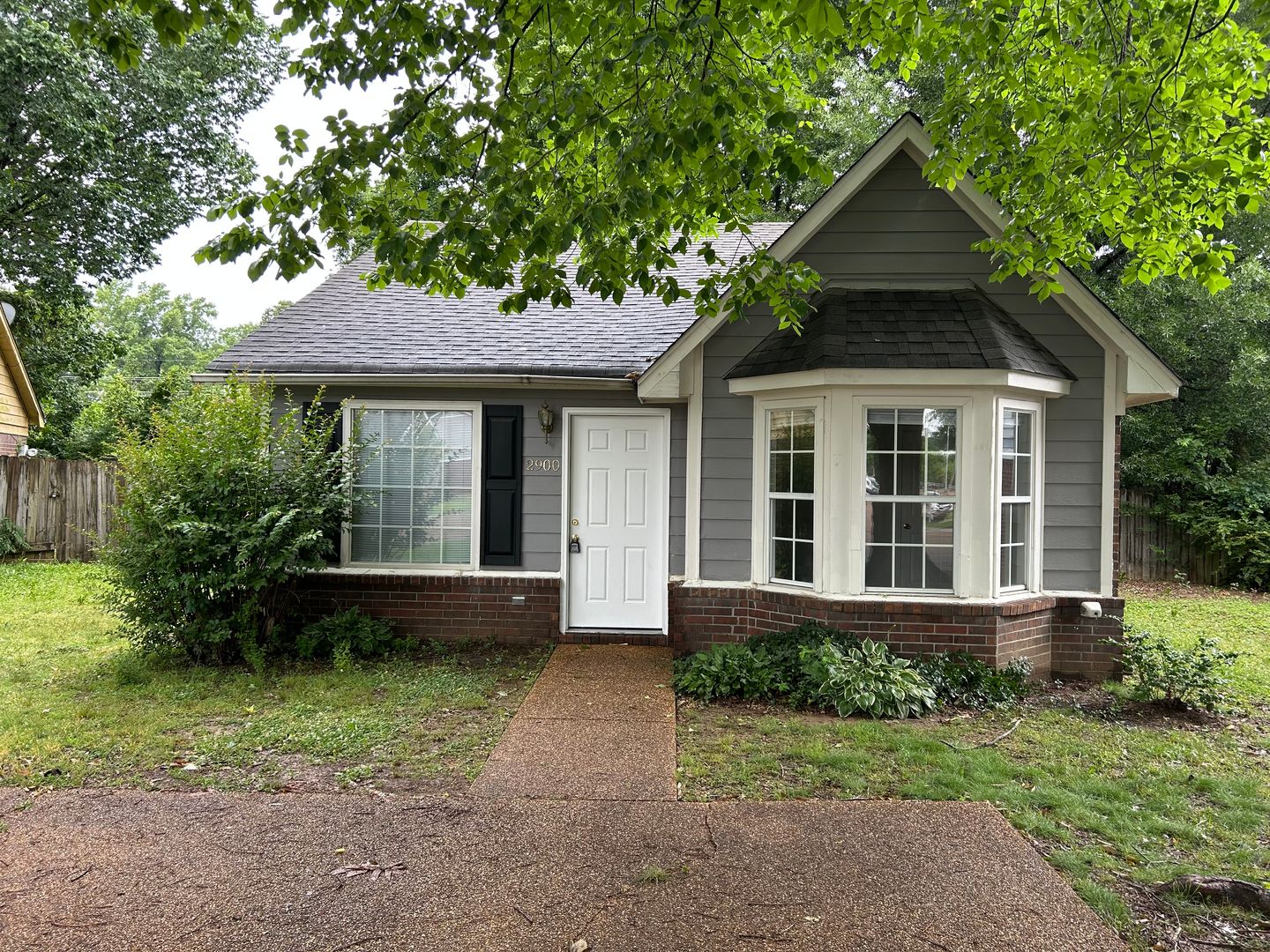 Horn Lake House: 2900 Brachton Cove W