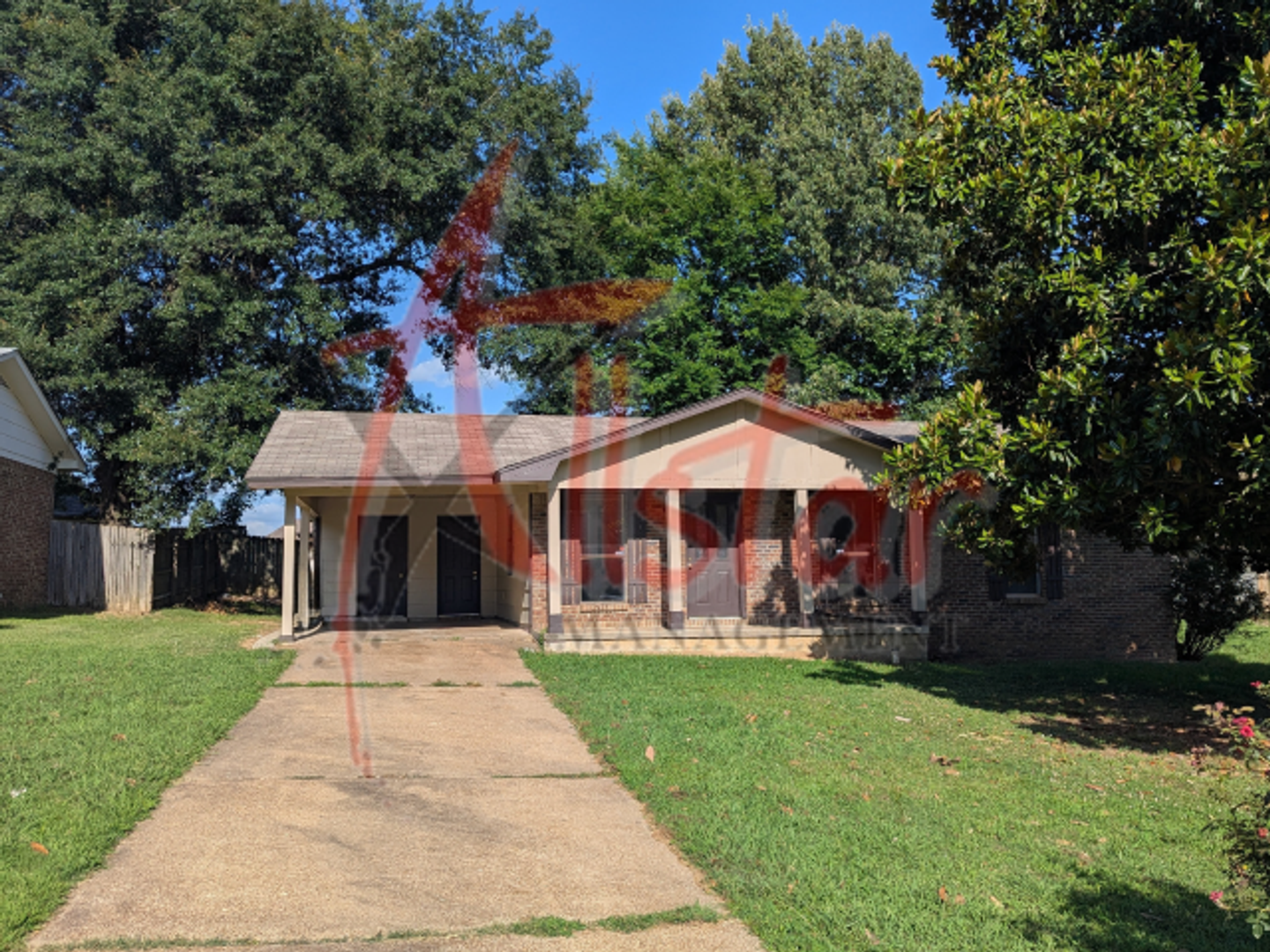 Horn Lake House: 7354 Northbrook Dr