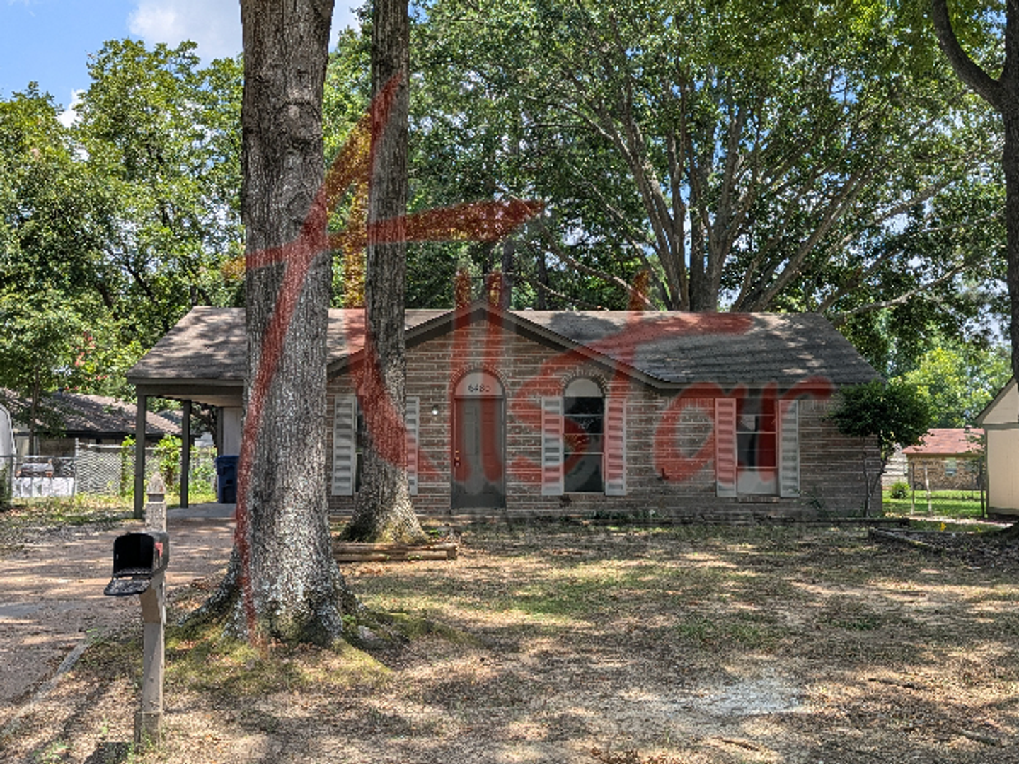 Horn Lake House: 6480 Forest Glen Dr
