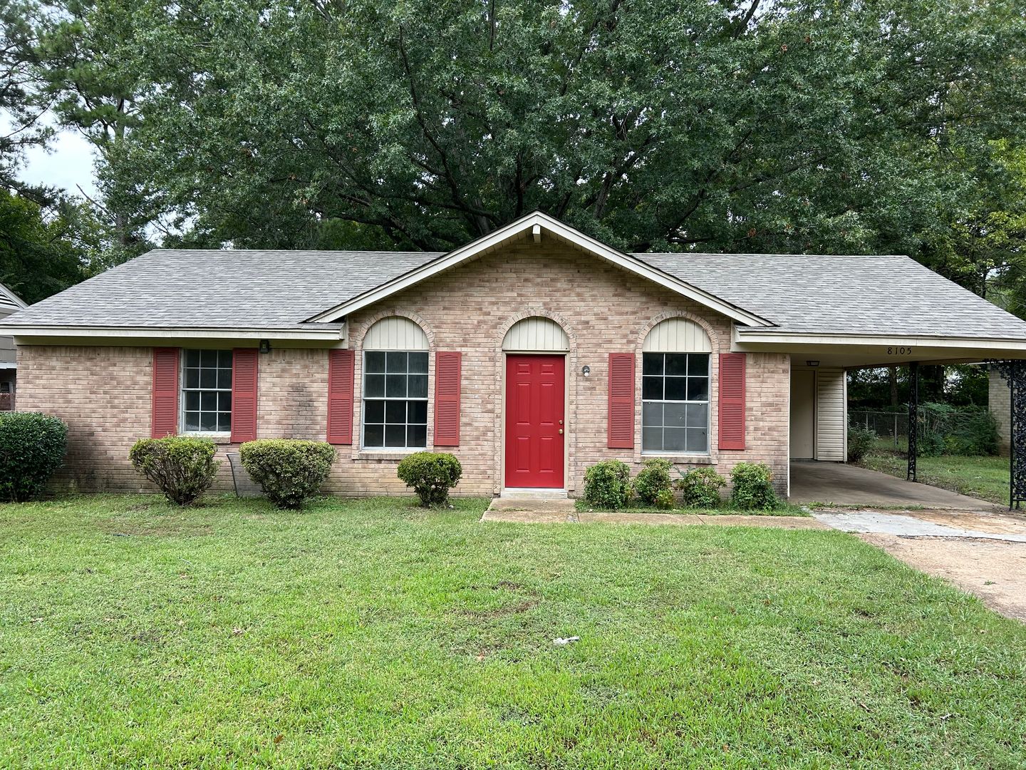 Southaven House: 8105 Elmbrook Dr