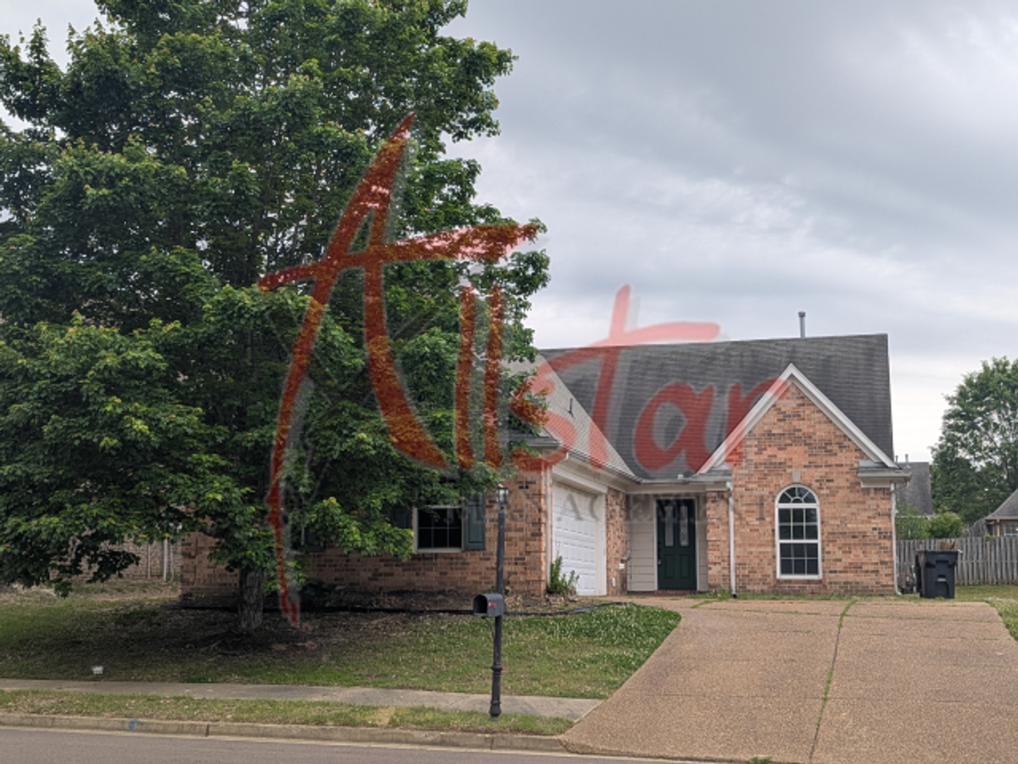 Hernando House: 947 Clubhouse Drive