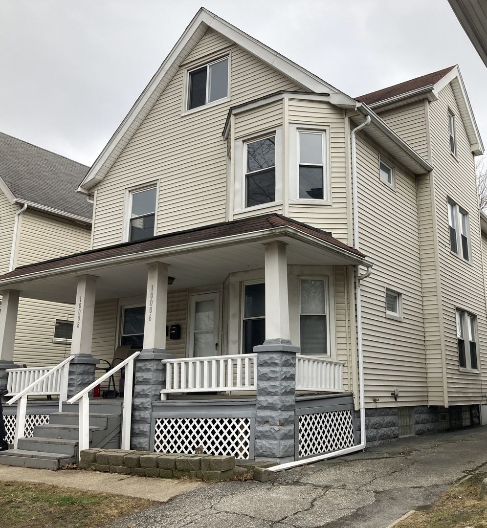 Cleveland Apartment: 10006 Lamontier Avenue