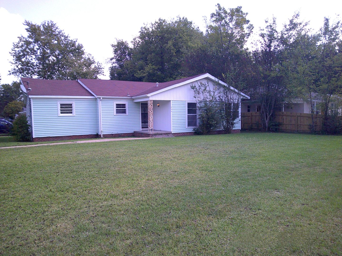 Tupelo House: 408 Lumpkin Ave