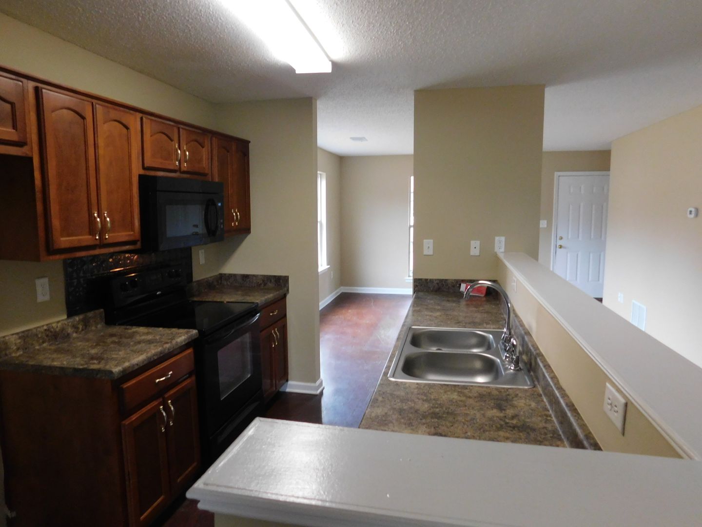 Coldwater House: 144 Flower Circle