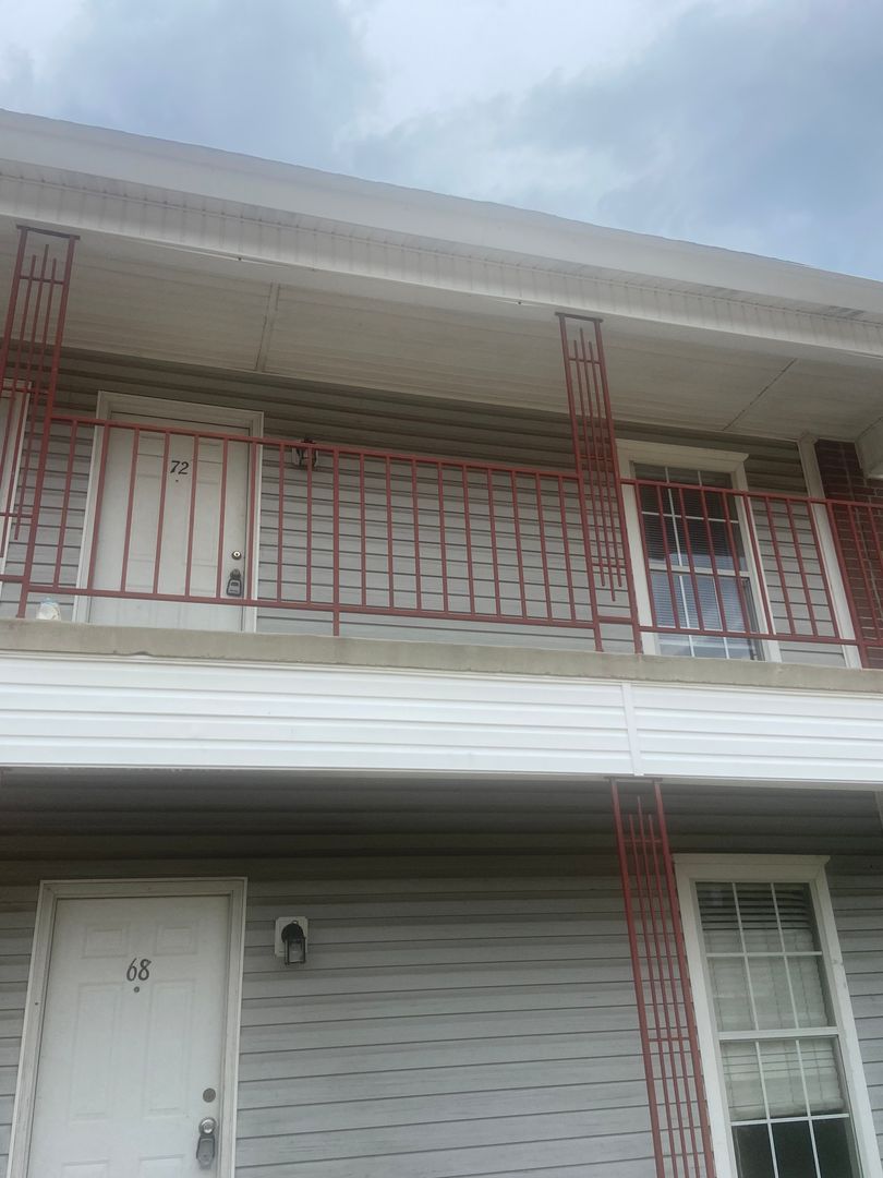 Starkville Apartment: 1257 Louisville Street