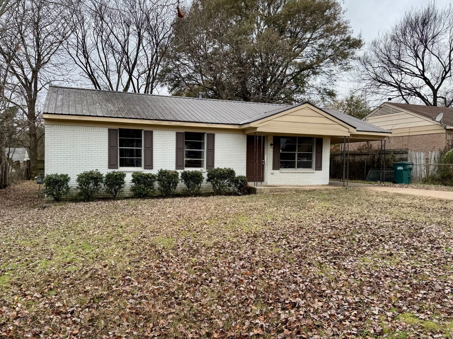 Southaven House: 8241 Ashbrook Dr