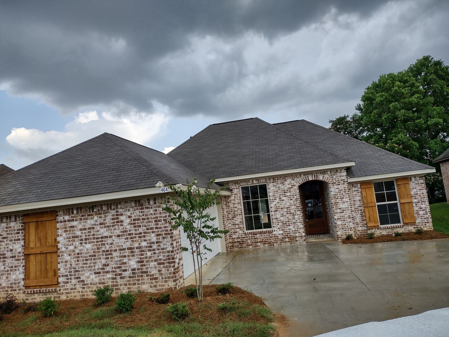 Pearl House: 464 Silver Hill Drive