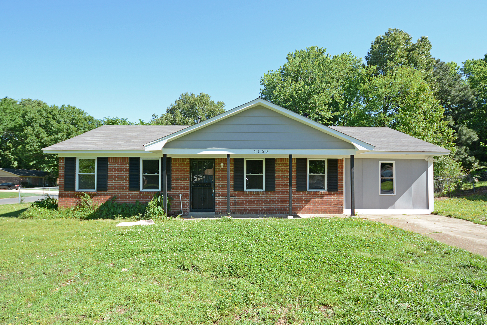 Horn Lake House: 5108 Gray Drive
