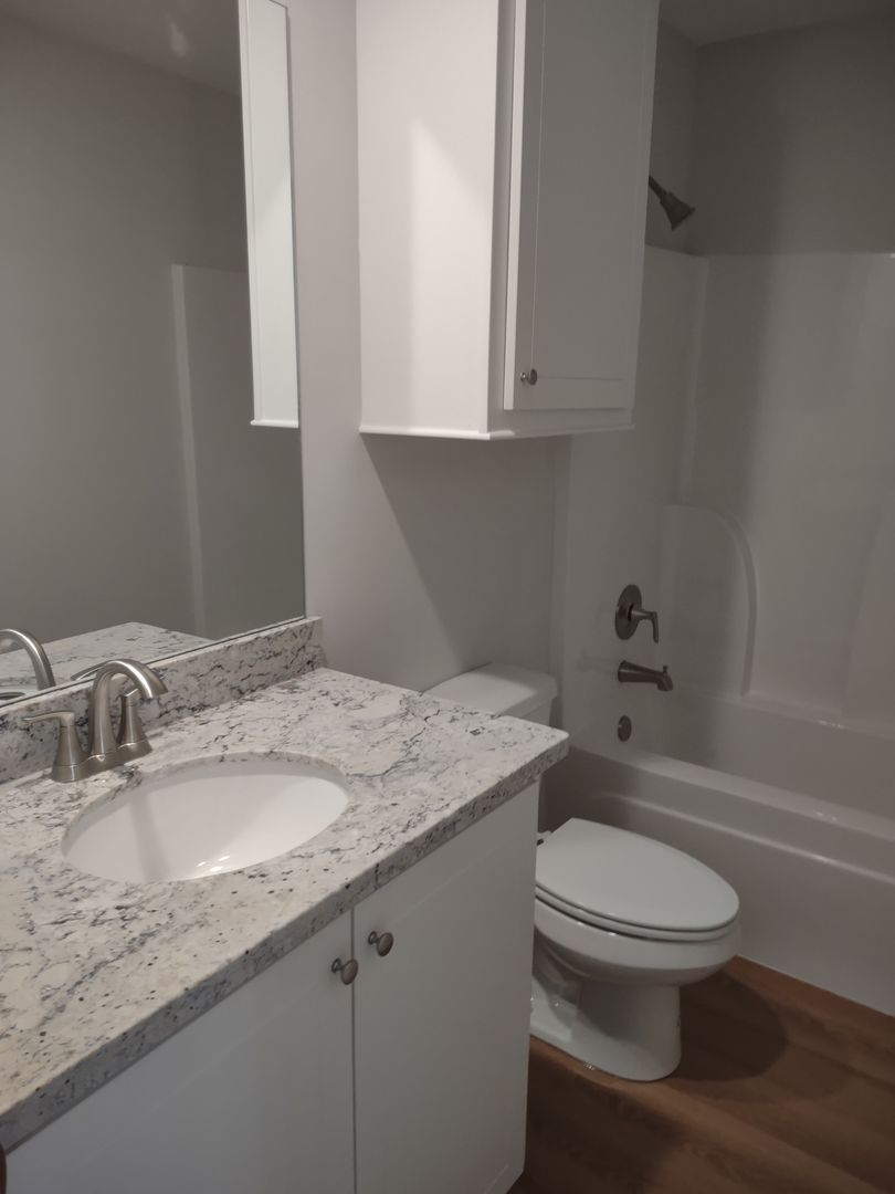 Silver Hill Dr 576 21 of 24