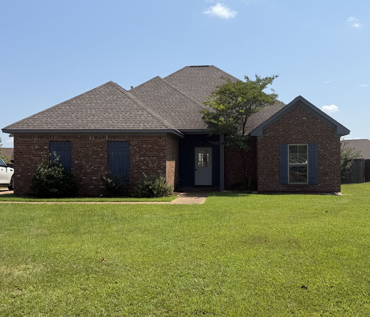 Madison House: 138 Palin Drive