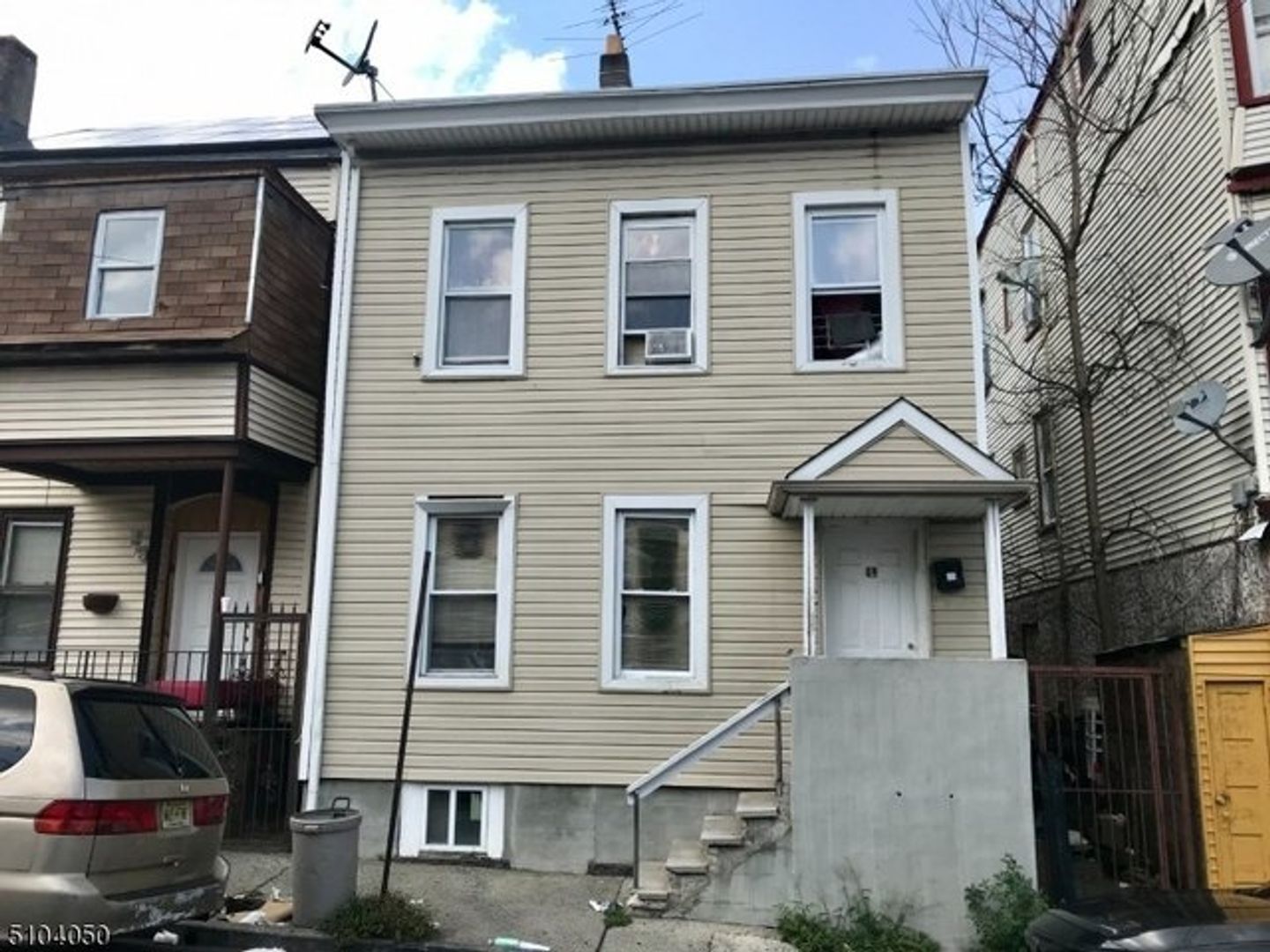 Paterson Apartment: 13 Mary Street