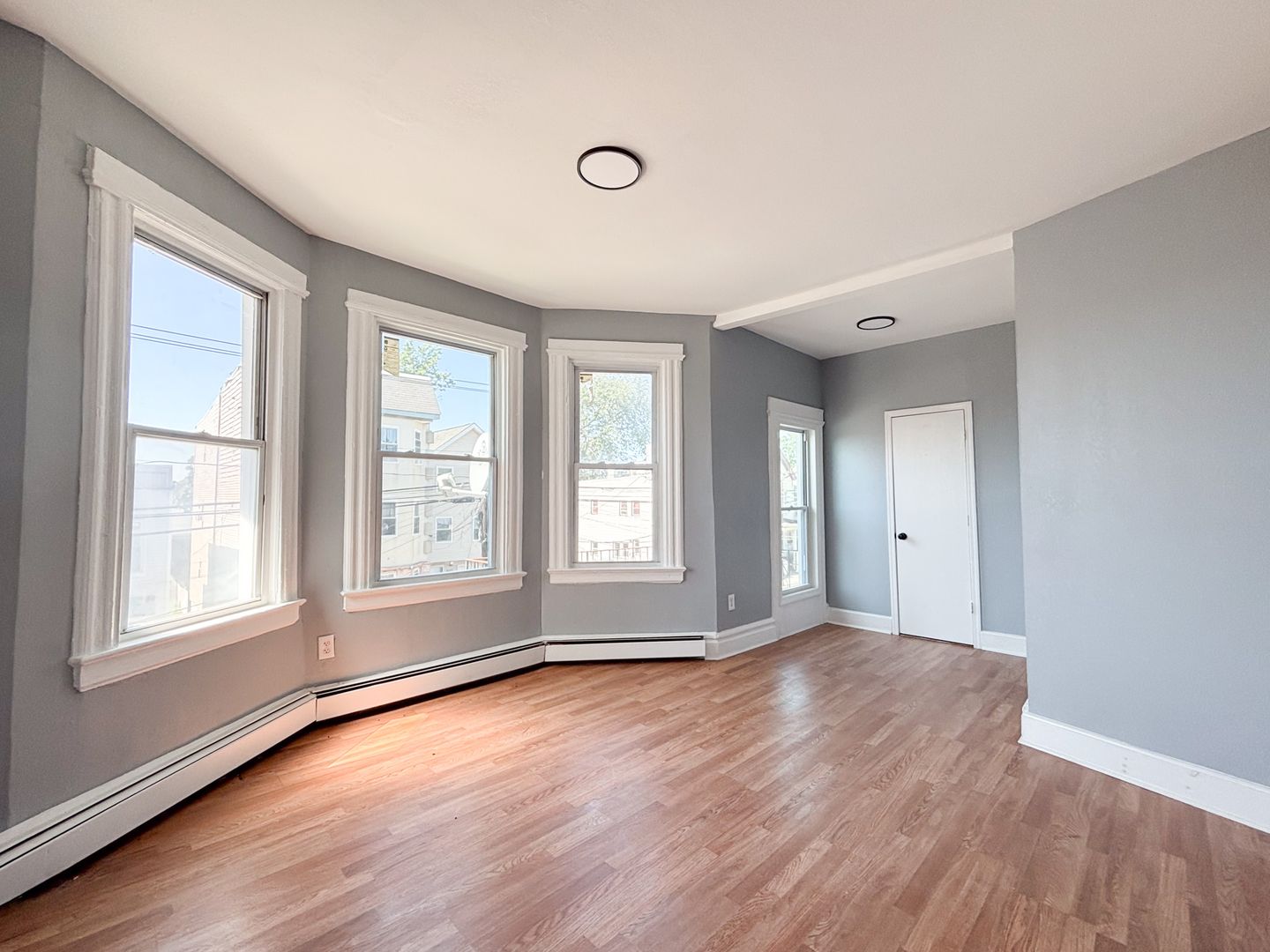 Irvington Apartment: 648 Grove St