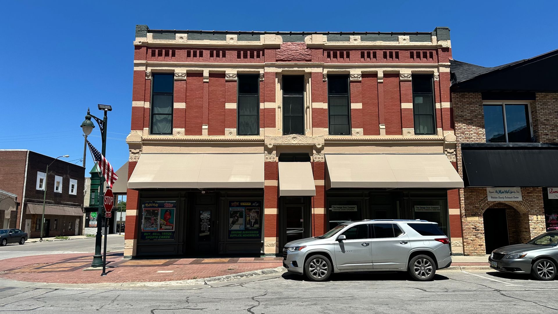 Fort Dodge Apartment: 700-702 Central Ave