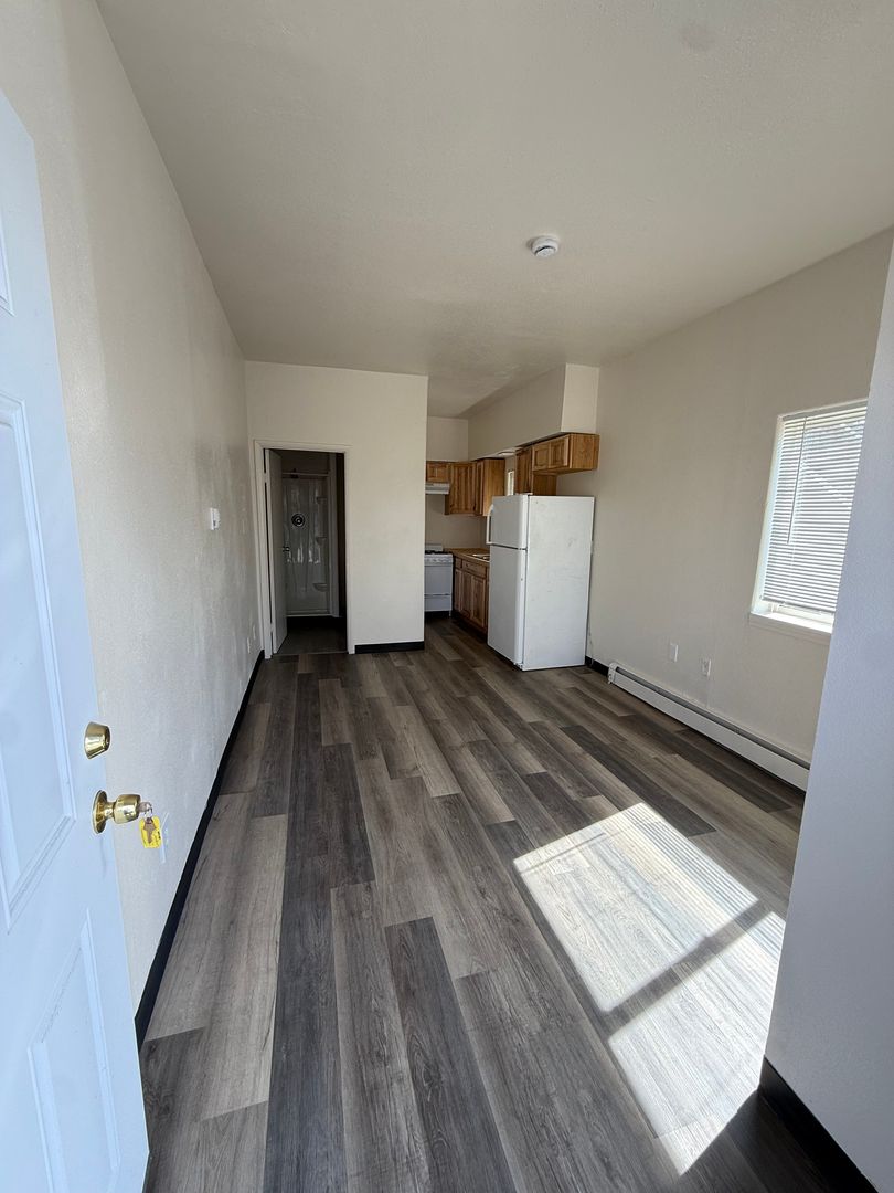 3901 Northwood Drive 8