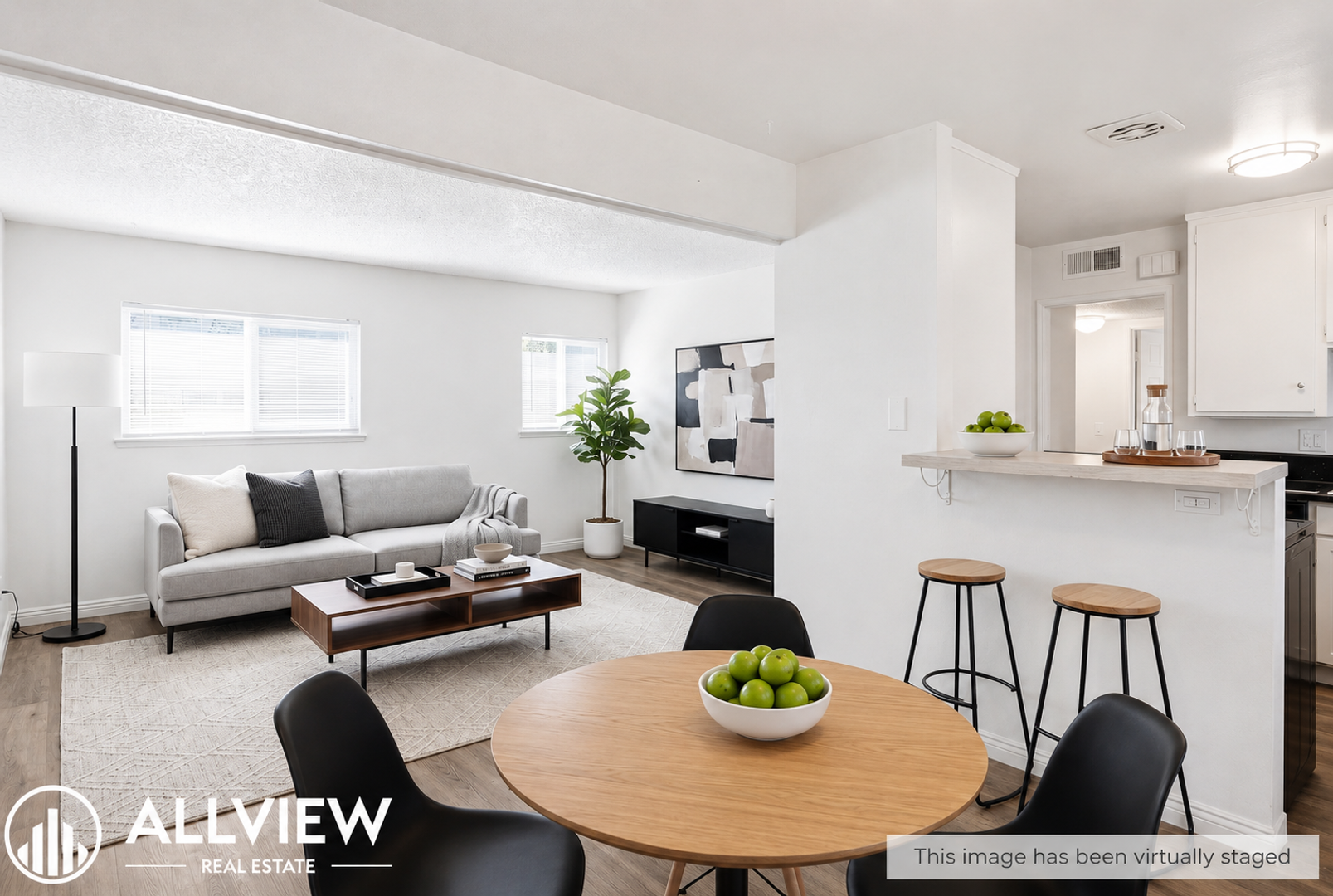 Anaheim Apartment: 3410 West Olinda Lane
