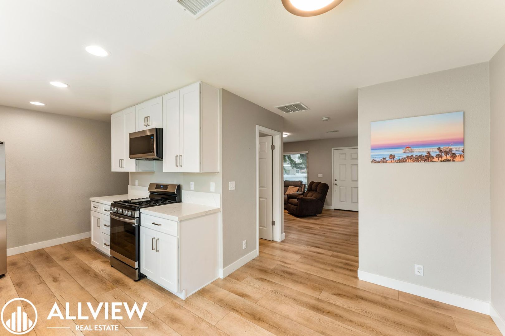 Huntington Beach House: 8455 El Arroyo Drive #18