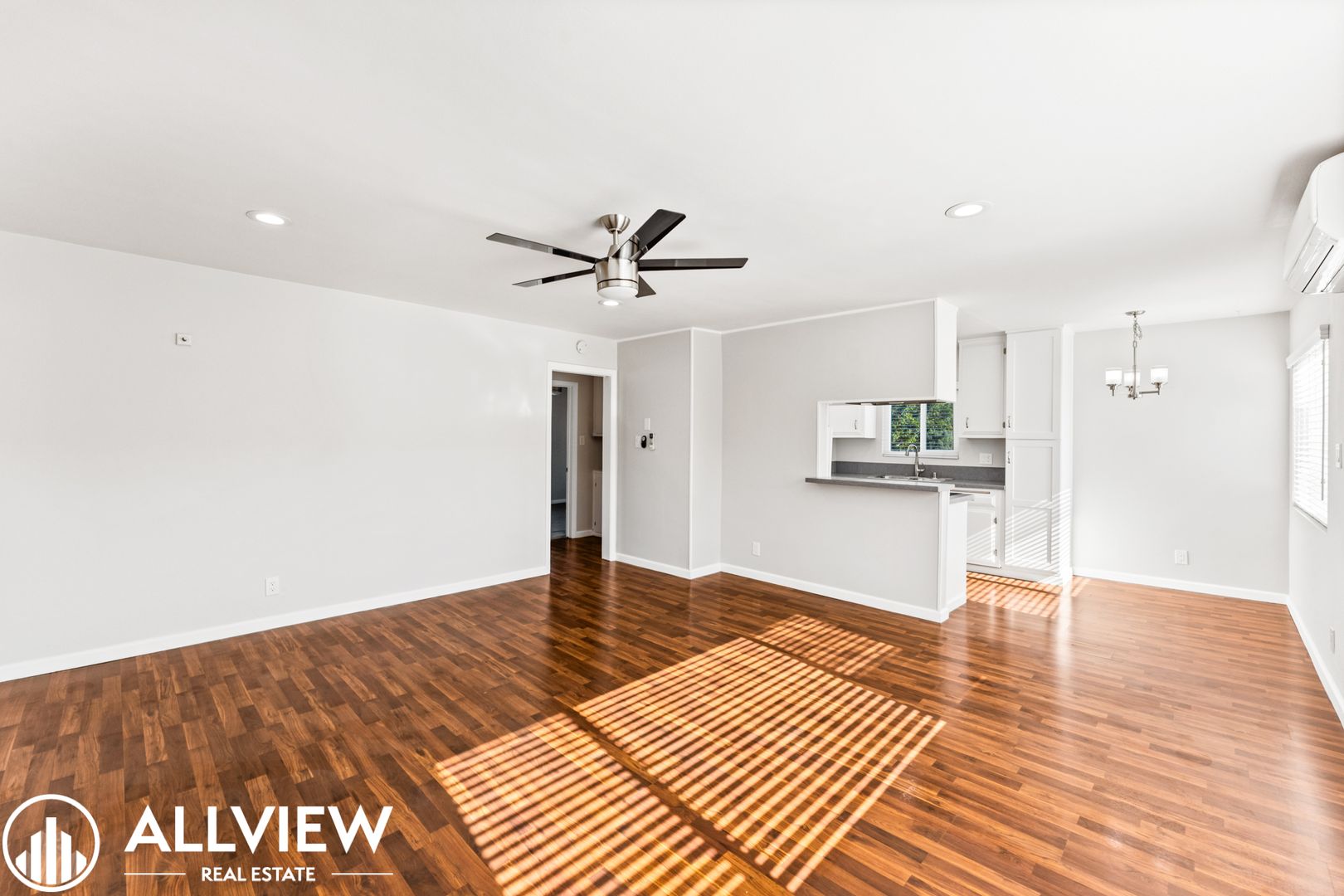 Costa Mesa Apartment: 2682 Santa Ana Ave