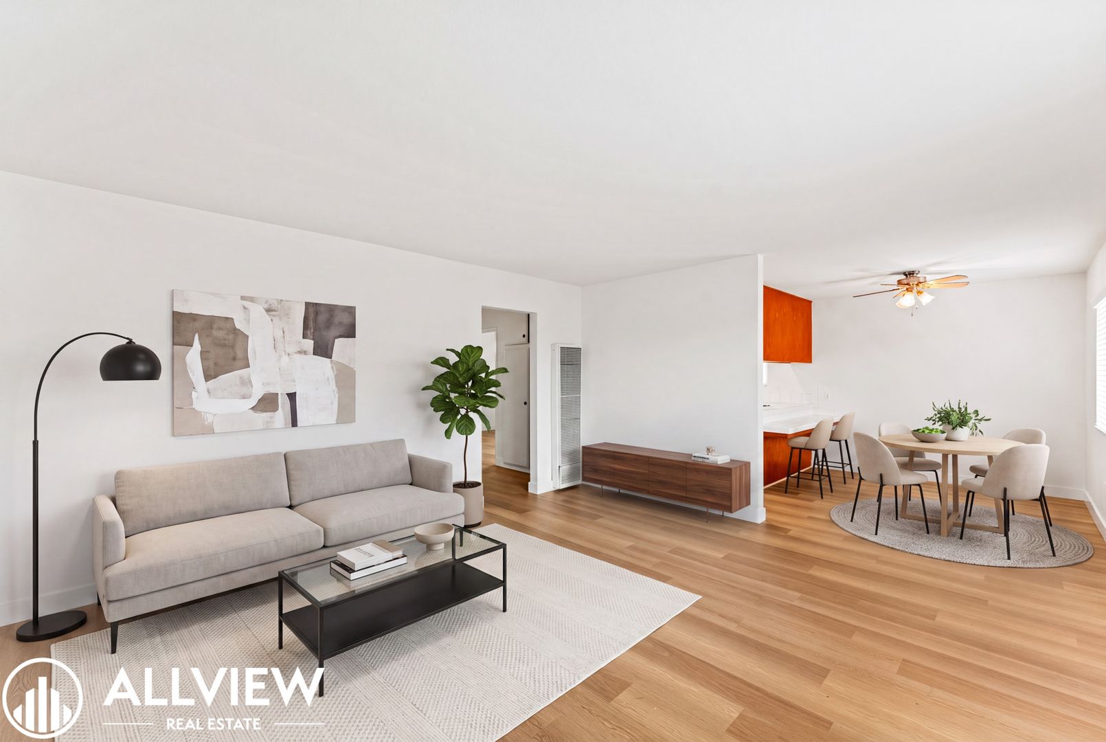 Huntington Beach Apartment: 16682 Bartlett Lane