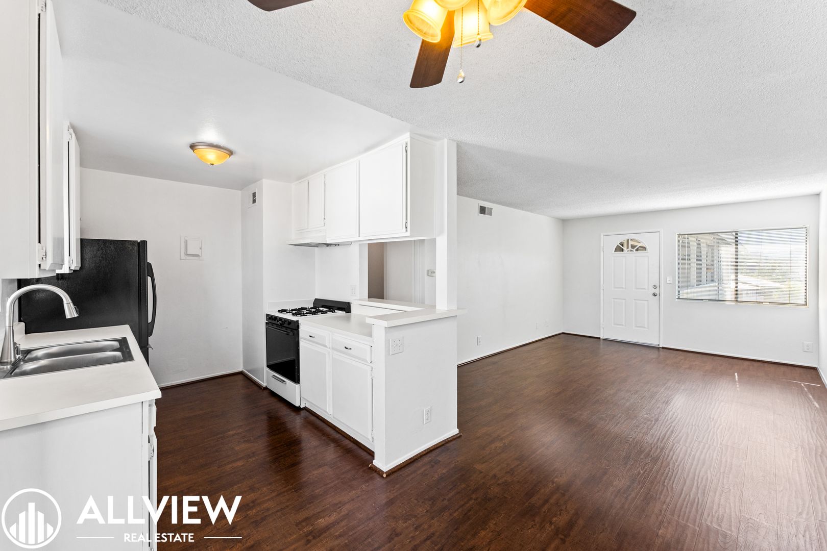 Dana Point Apartment: 34052 Alcazar