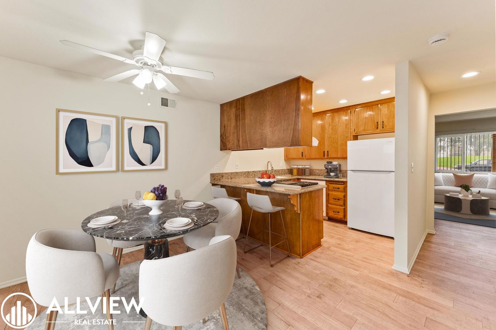 Huntington Beach Apartment: 16731 Bartlett Lane