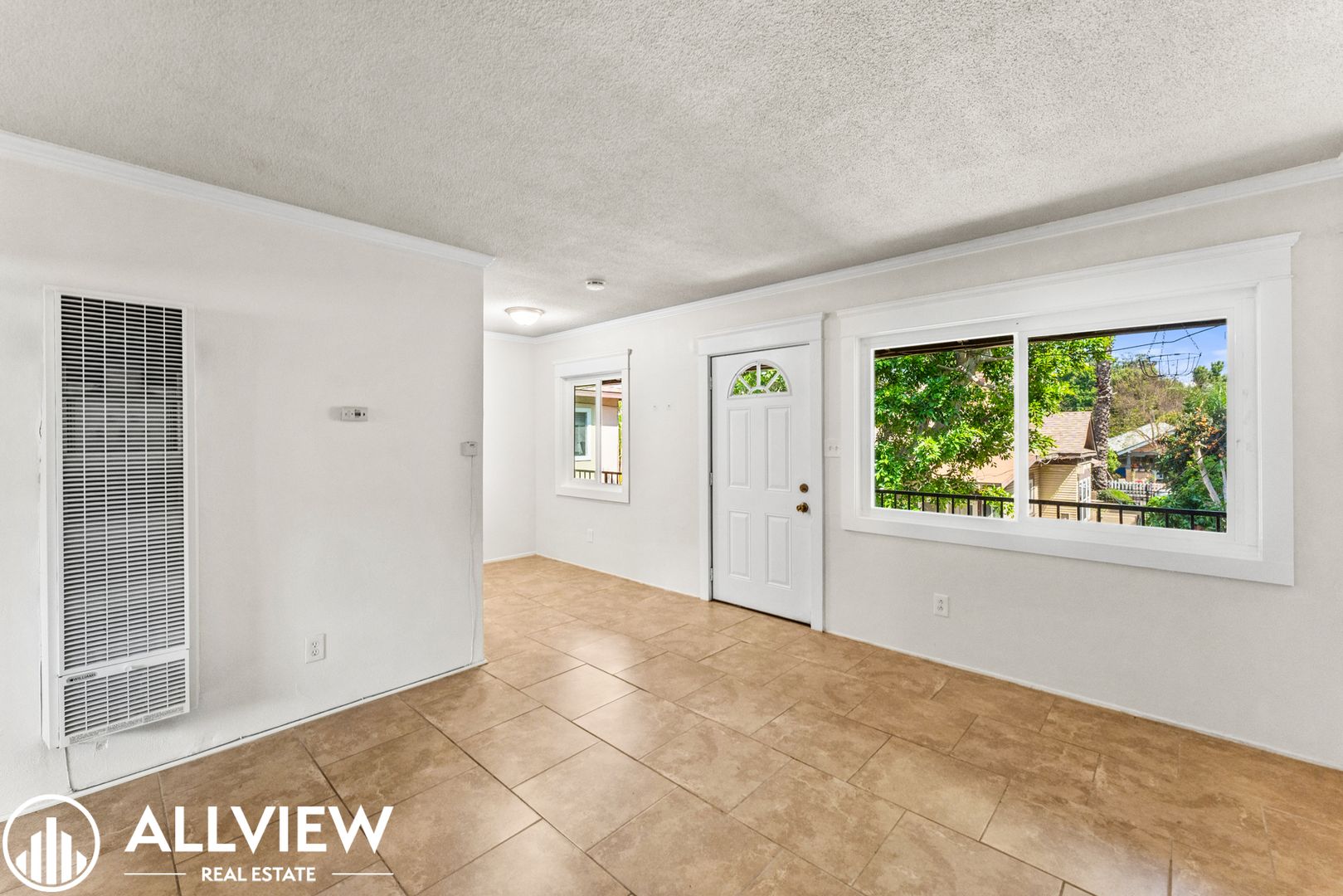 Santa Ana Apartment: 1206 North Van Ness Avenue