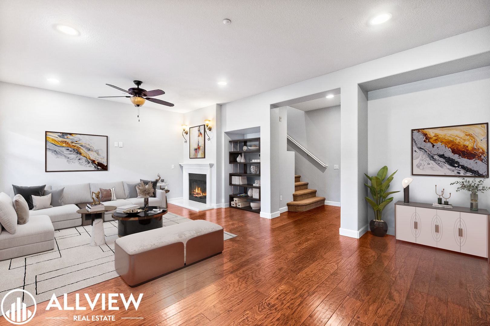 Irvine House: 116 Chantilly